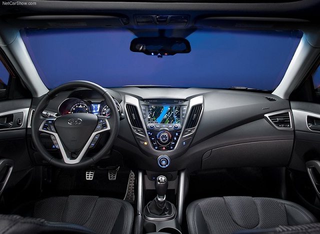 hyundai veloster painel brasil